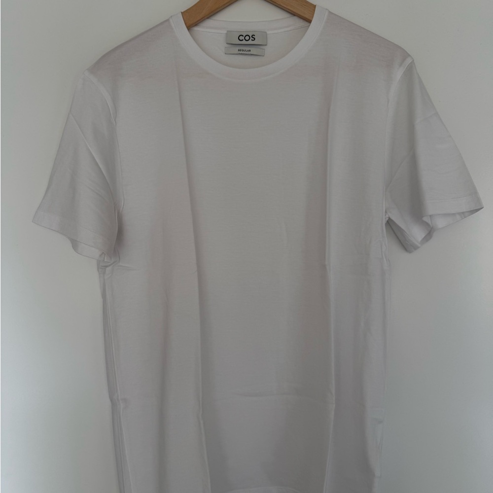 (2) COS Men's Classic White Short Sleeve Tees